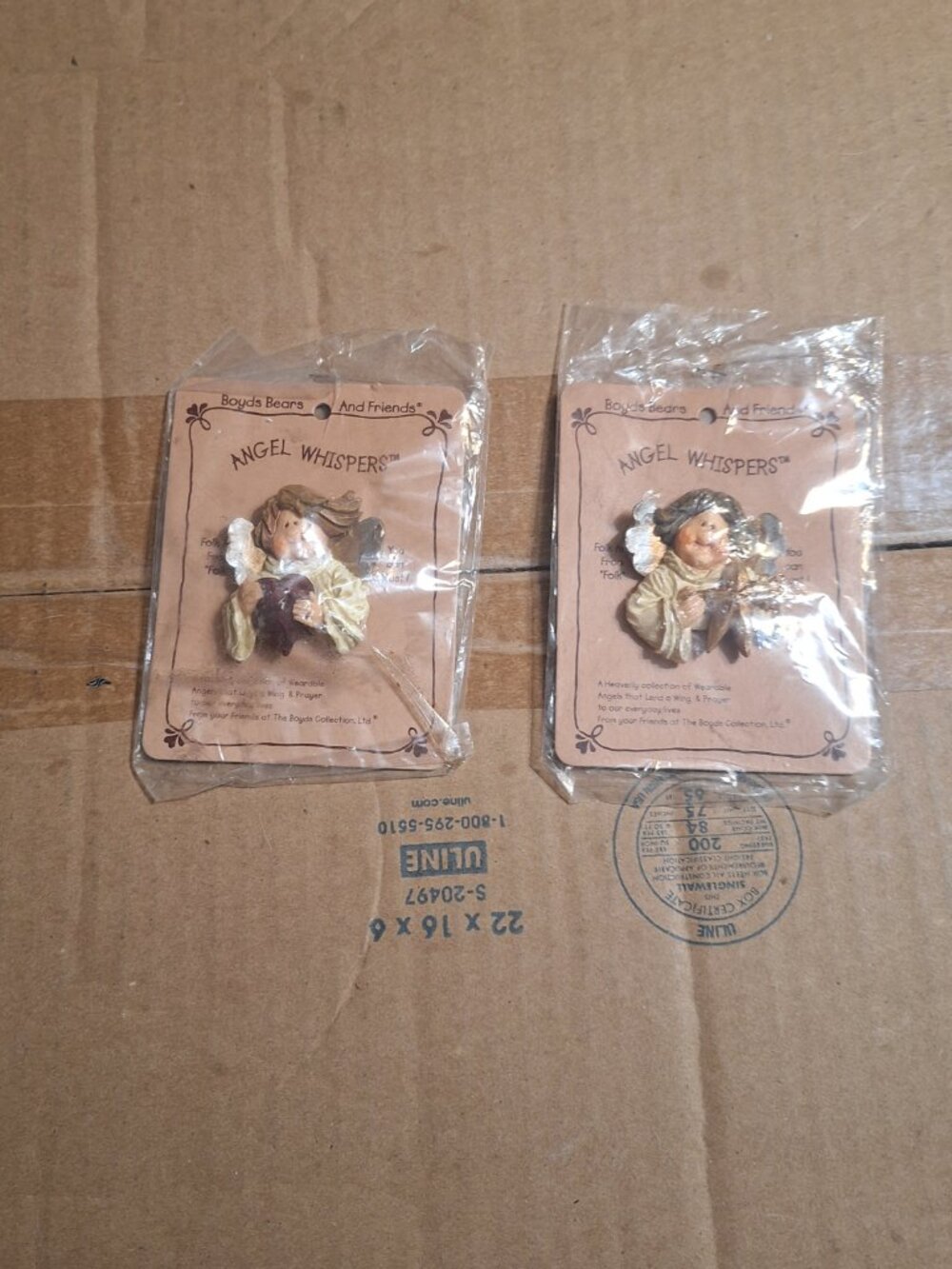 Boyds Bears Angel Whispers 2 pins